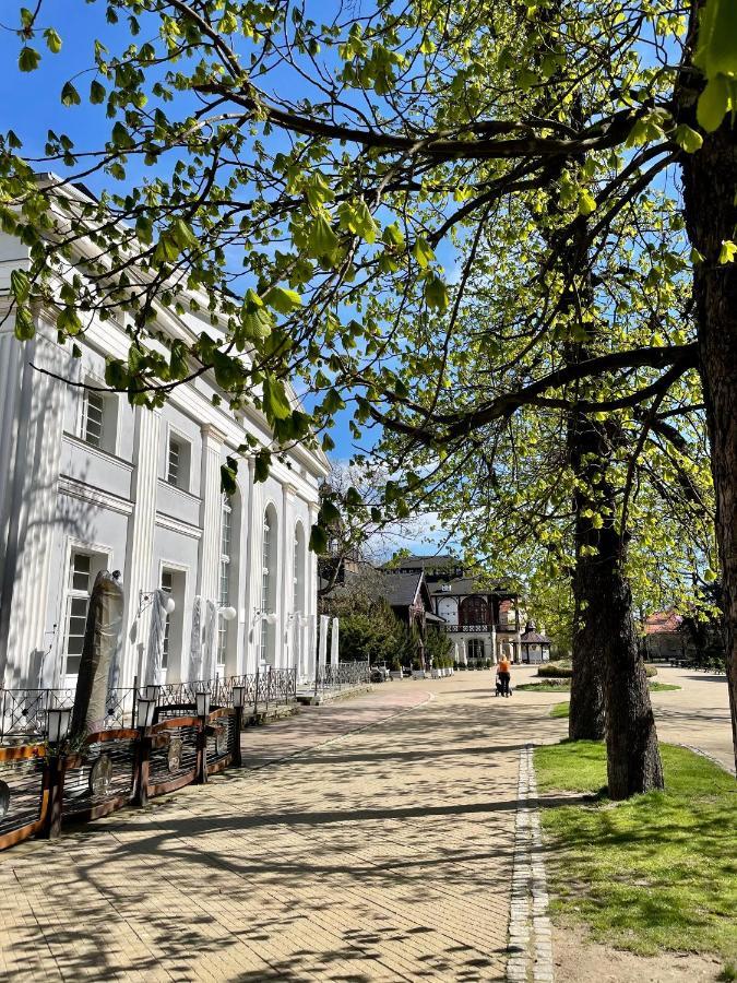 Rezydencja Bohema Szczawno-Zdroj Kültér fotó